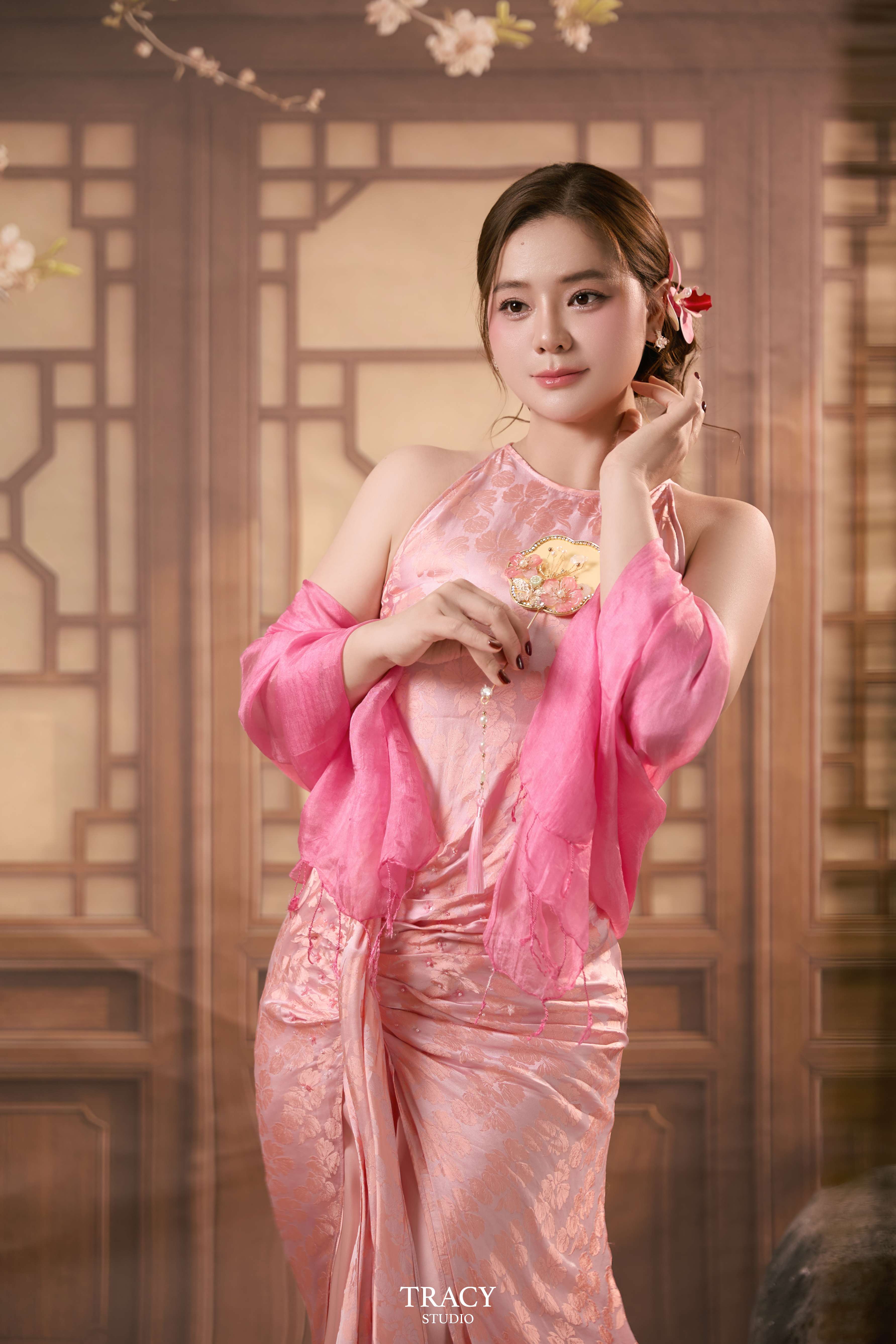 tracy studio chụp concept diễn viên lê linh hương